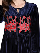 Load image into Gallery viewer, Women&#39;S Embroidered Ethnic Style Slim Long-Sleeved Dress