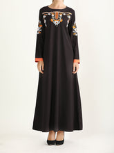 Load image into Gallery viewer, Ethnic Style Embroidered Waist Slimming Long Dress