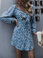 Load image into Gallery viewer, Casual Long-Sleeved Sweet Floral Mini Dress