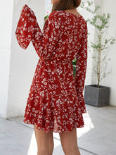 Load image into Gallery viewer, Casual Printed V-Neck Ruffle Sleeve Dress