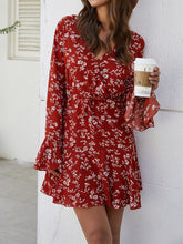 Load image into Gallery viewer, Casual Printed V-Neck Ruffle Sleeve Dress