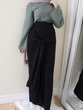 Load image into Gallery viewer, Women&#39;S Casual Solid Color Tie Long Skirt