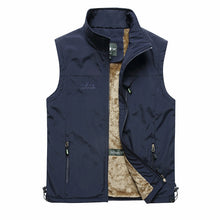 Load image into Gallery viewer, Men&#39;s Autumn Plus Size Velvet Thickening Outdoor Sports Vest