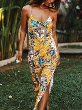 Load image into Gallery viewer, Women Floral Split Backless Beach Maxi Dress