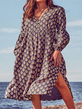 Load image into Gallery viewer, Bohemian Long Sleeve V-neck Printed Holiday Casual Dress