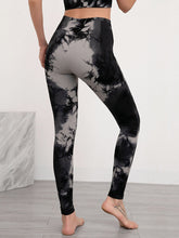 Load image into Gallery viewer, Tie-dye Seamless Knitted Slim Fit Yoga Pants for Women