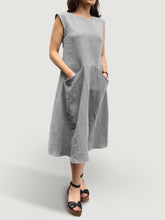 Load image into Gallery viewer, Women Round Neck Cotton And Linen Loose Sleeveless Dress