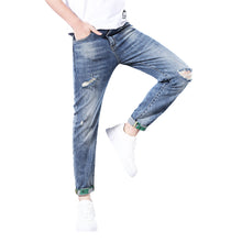 Load image into Gallery viewer, Men&#39;S Stretch Jeans With Holes