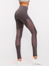 Load image into Gallery viewer, Mesh Stitching Yoga Quick-Drying Breathable Sports Cropped Pants