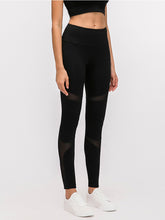 Load image into Gallery viewer, Mesh Stitching Yoga Quick-Drying Breathable Sports Cropped Pants