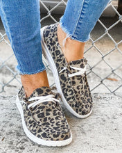 Load image into Gallery viewer, Ladies Canvas Lace-Up Slippers