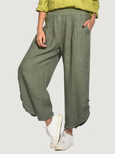 Load image into Gallery viewer, Hérmorcy Women&#39;s Loose Pleated Buttoned Casual Pants