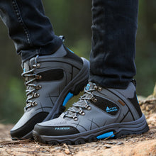 Load image into Gallery viewer, Men&#39;S Wear-Resistant Sports And Leisure High-Top Outdoor Shoes