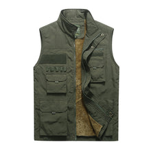 Load image into Gallery viewer, Men&#39;S Loose Autumn And Winter Plus Velvet Thickened Multi-Pocket Vest