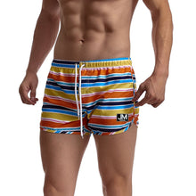 Load image into Gallery viewer, Maple print beach three-quarter sports shorts
