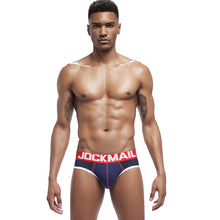Load image into Gallery viewer, Mesh Breathable Quick-Drying Briefs