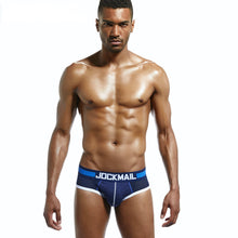 Load image into Gallery viewer, Sports &amp; Fitness Mesh Breathable Triangle Briefs